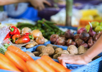 Свыше 1 000 наименований: где алматинцам и гостям города приобрести фермерскую продукцию на выходных