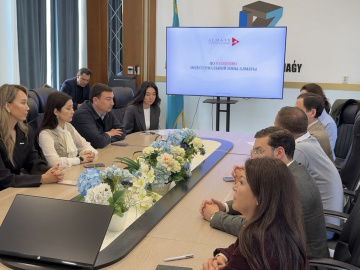 В Индустриальной зоне Алматы прошло выездное заседание Женского крыла партии «AMANAT» 