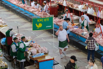 В Алматы реализуют более 200 тонн курятины по сниженной цене