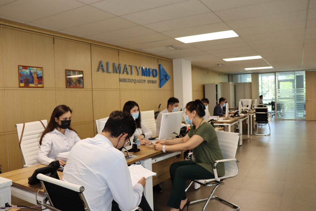 МФО Almaty в январе-мае выдала бизнесу кредиты на 814,4 млн тенге