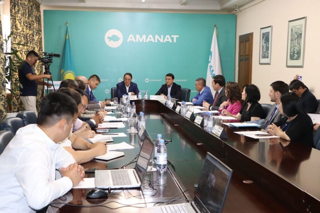 СПК Алматы рассказала о действенных мерах по сдерживанию цен на СЗПТ